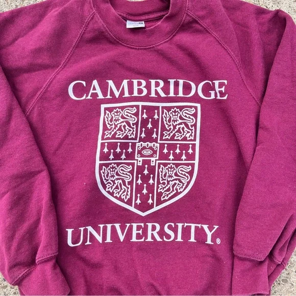 Women’s Burgundy Cambridge University Crewneck Sweatshirt Size Small Like New - Picture 2 of 4